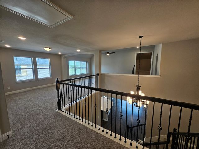 311 Redwood Circle, Trenton, TX 75490