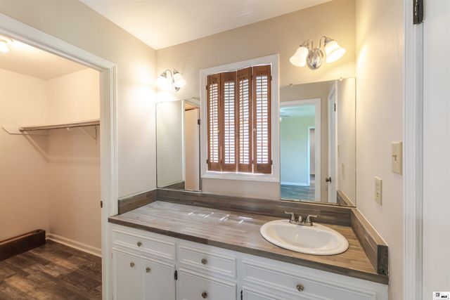 2700 ANITA LANE, Monroe, LA 71201