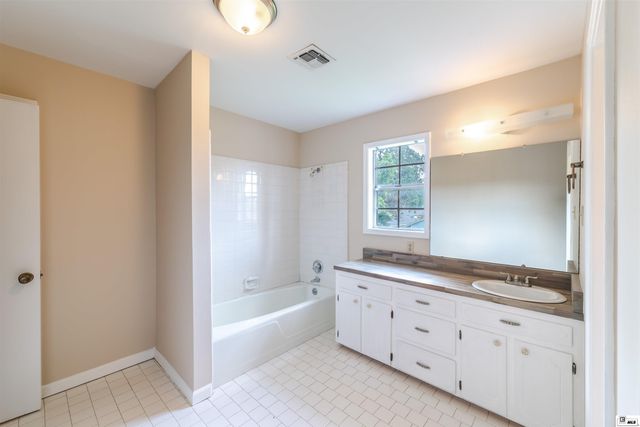 2700 ANITA LANE, Monroe, LA 71201