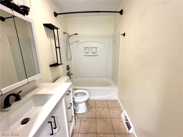 9774 Blanton Drive, Windham, OH 44288