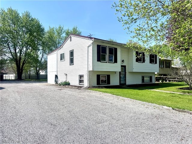 9774 Blanton Drive, Windham, OH 44288