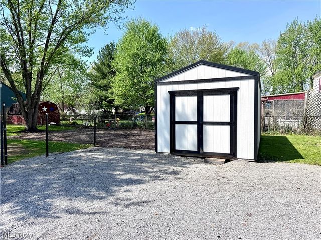 9774 Blanton Drive, Windham, OH 44288