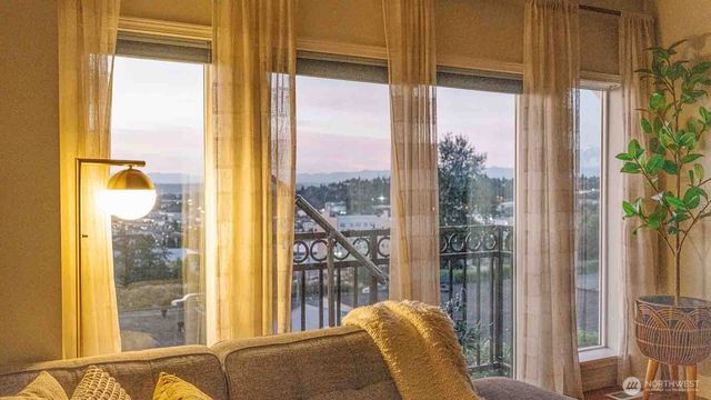 2107 Tacoma Court, Tacoma, WA 98405