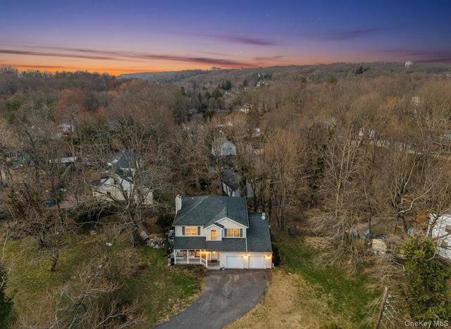 35 Sheep Pasture Road, Port Jefferson, NY 11777