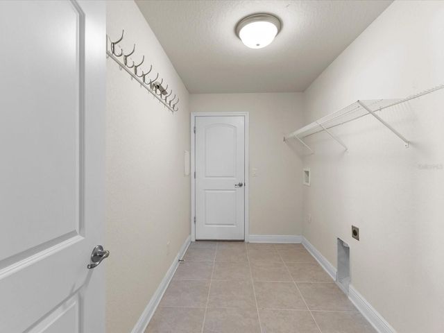 12136 MILLINGTON AVENUE, Weeki Wachee, FL 34614