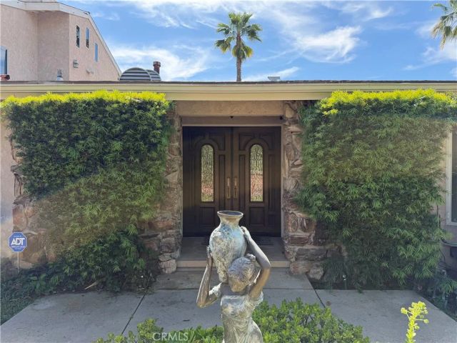 20838 Exhibit Court, Woodland Hills, CA 91367