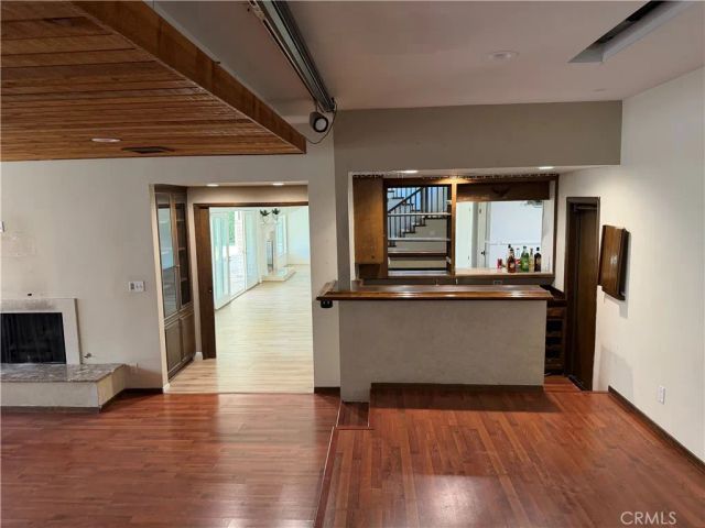 20838 Exhibit Court, Woodland Hills, CA 91367