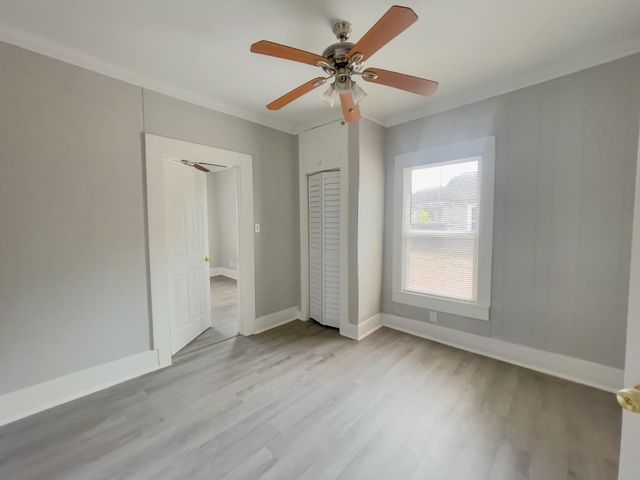 2710 Brewster Street, Houston, TX 77026