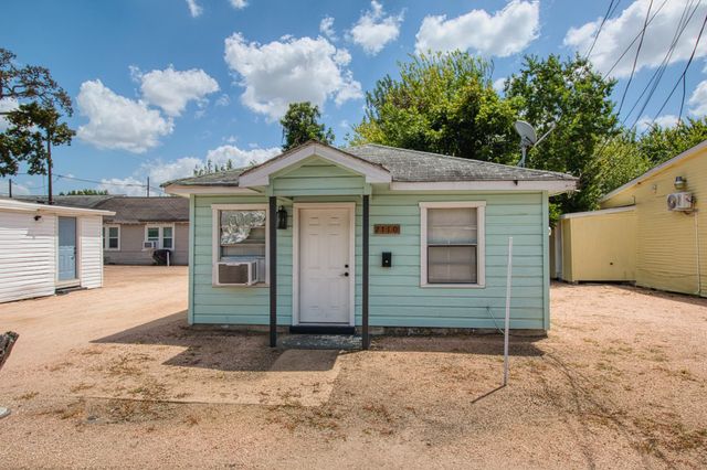 2710 Brewster Street, Houston, TX 77026
