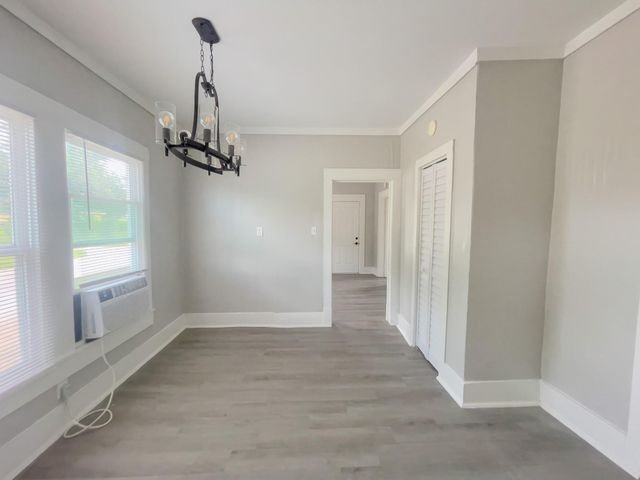 2710 Brewster Street, Houston, TX 77026