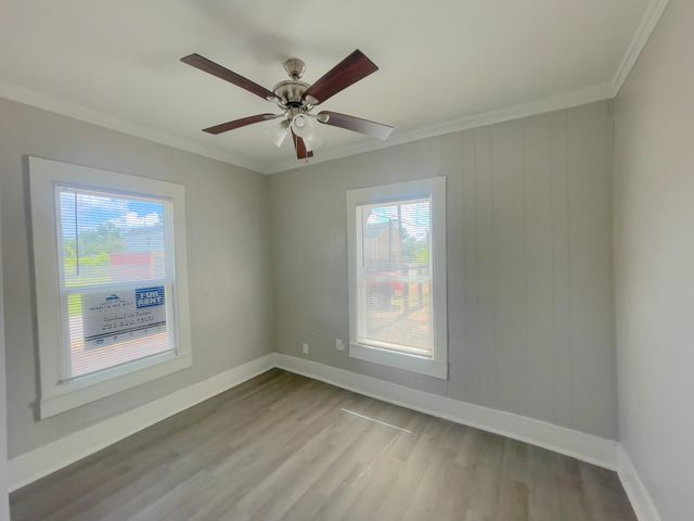 2710 Brewster Street, Houston, TX 77026