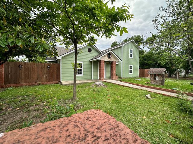 3642 Ada Avenue, Fort Worth, TX 76105
