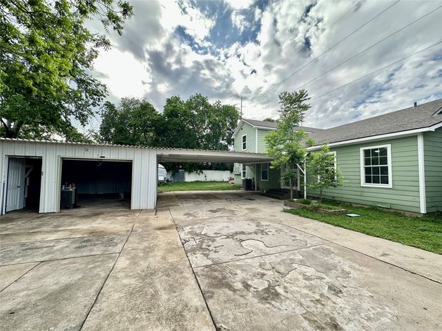 3642 Ada Avenue, Fort Worth, TX 76105