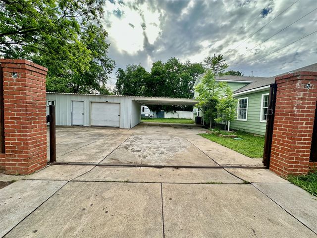 3642 Ada Avenue, Fort Worth, TX 76105