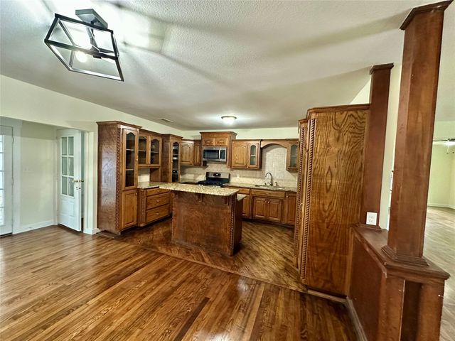 3642 Ada Avenue, Fort Worth, TX 76105