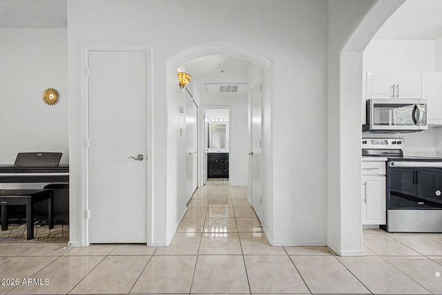 9600 N 96TH Street 120, Scottsdale, AZ 85258
