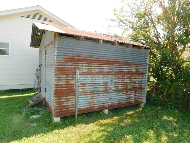 1903 North Bayou Drive, Golden Meadow, LA 70357