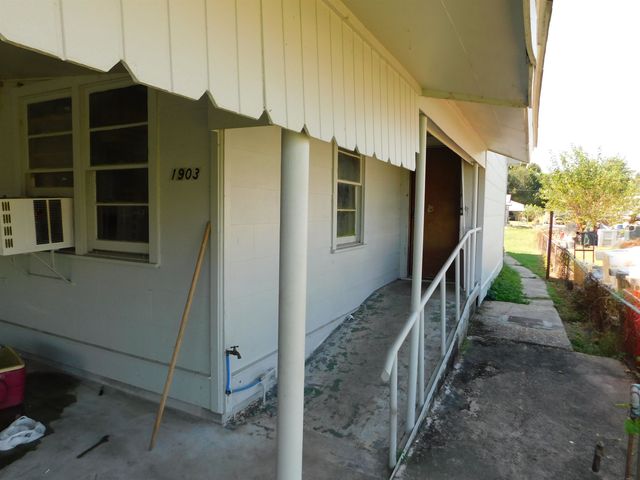 1903 North Bayou Drive, Golden Meadow, LA 70357