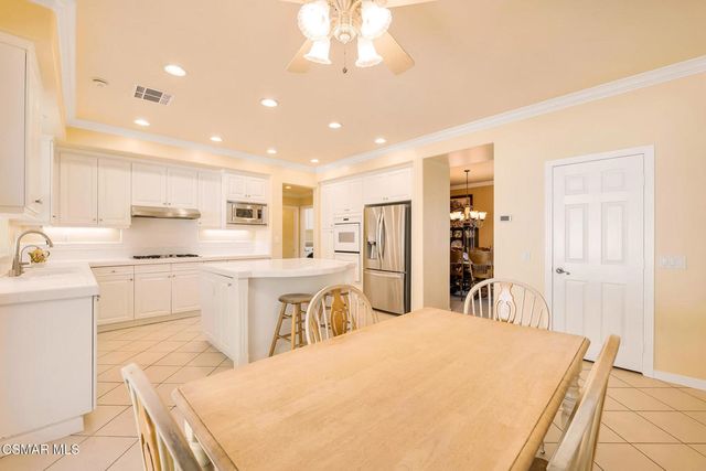 3286 Indian Creek Place, Simi Valley, CA 93063