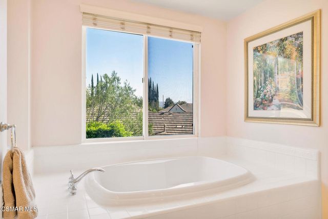 3286 Indian Creek Place, Simi Valley, CA 93063