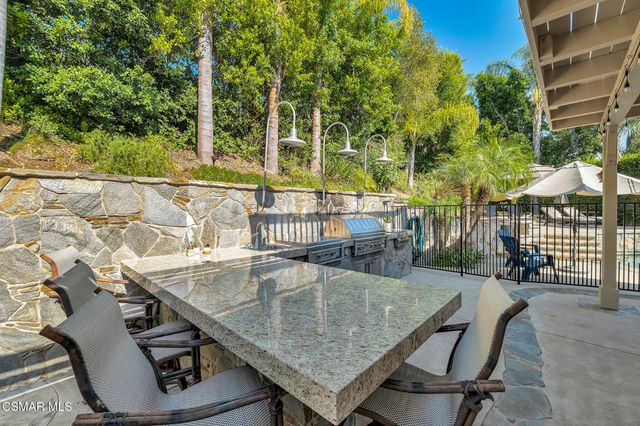 3286 Indian Creek Place, Simi Valley, CA 93063