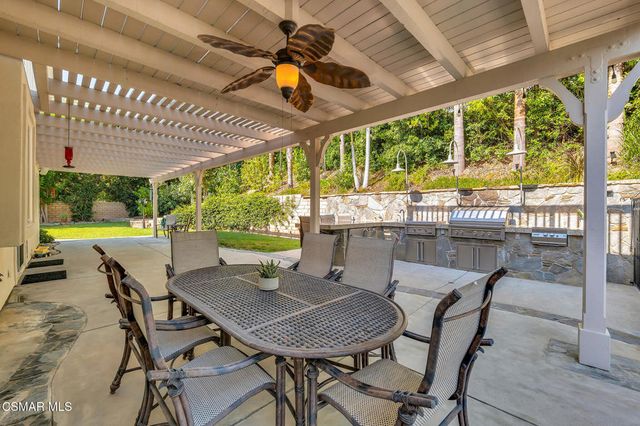 3286 Indian Creek Place, Simi Valley, CA 93063