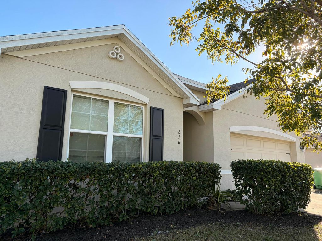218 SW Kestor Drive, Port St. Lucie, Port St Lucie, FL 34953