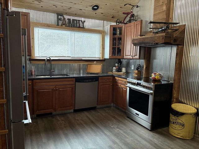 1982 W 7th DRIVE, Friendship, WI 53934