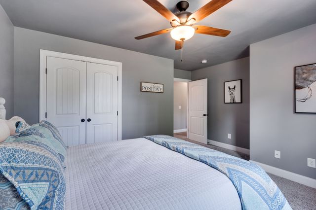 1028 Proud Eagle Dr, Eagleville, TN 37060