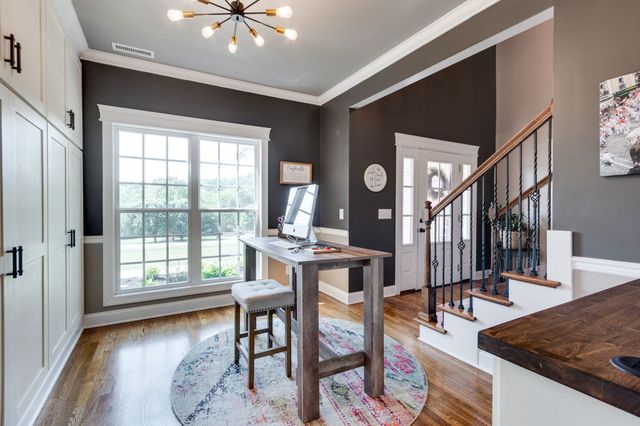 1028 Proud Eagle Dr, Eagleville, TN 37060