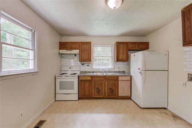 2017 Ventura Street, Statham, GA 30666