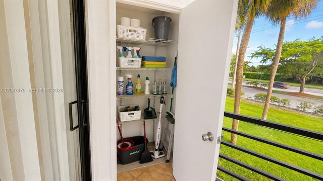 6655 W Broward Boulevard 206, Plantation, FL 33317