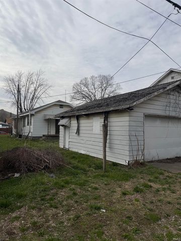 2408 S Mulberry Street, Muncie, IN 47302