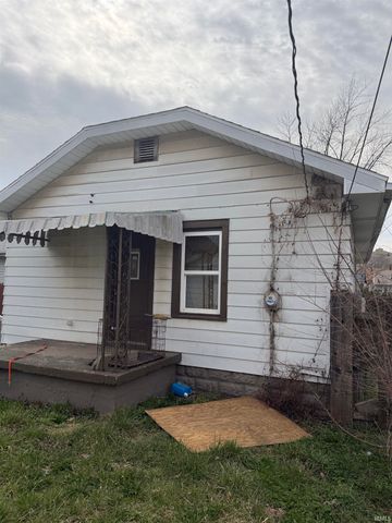2408 S Mulberry Street, Muncie, IN 47302