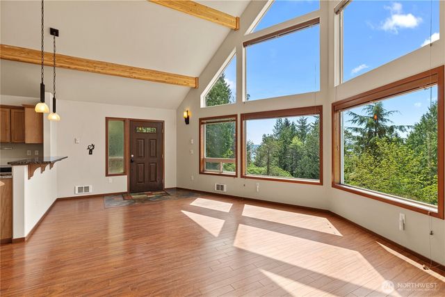2131 Wagner Rd, Camano Island, WA 98282