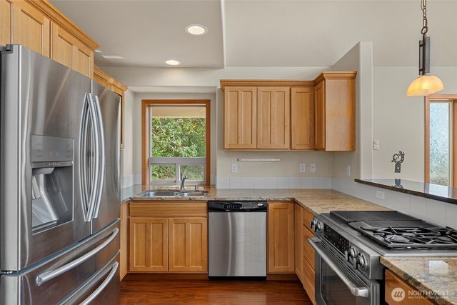 2131 Wagner Rd, Camano Island, WA 98282