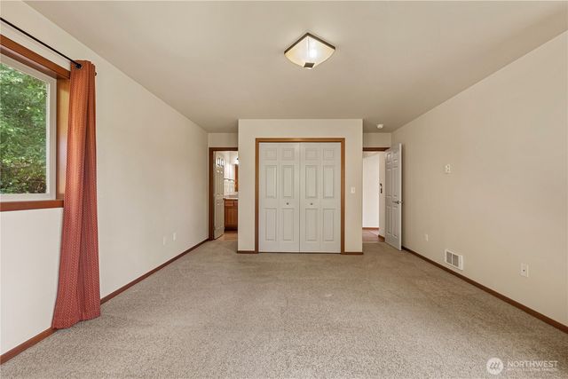2131 Wagner Rd, Camano Island, WA 98282