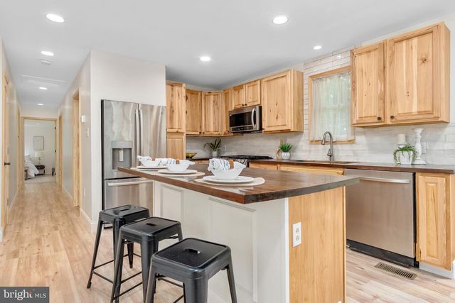5018 CHURCHEY RD, Keedysville, MD 21756