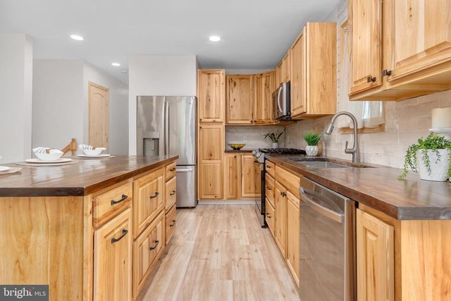 5018 CHURCHEY RD, Keedysville, MD 21756