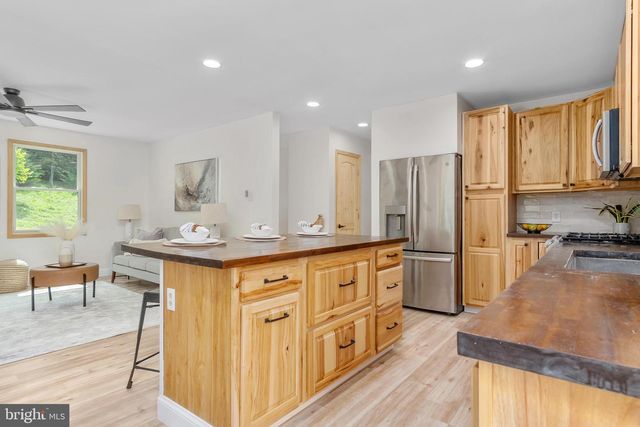 5018 CHURCHEY RD, Keedysville, MD 21756