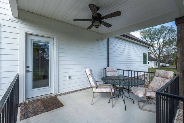 1331 Highway 64, W, Shelbyville, TN 37160