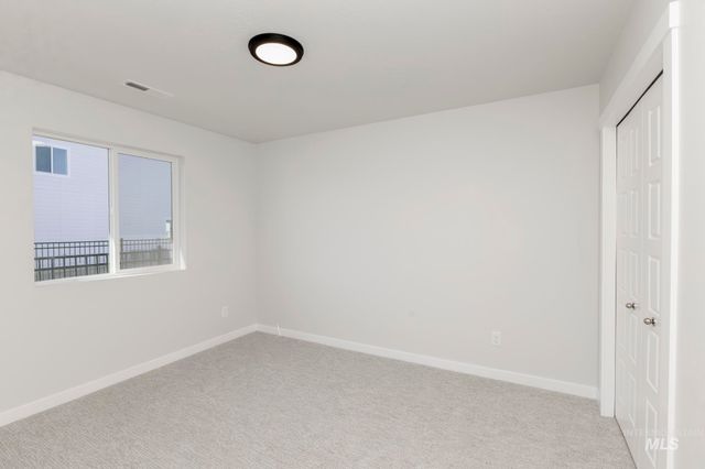 485 Waverly Ave, Middleton, ID 83644
