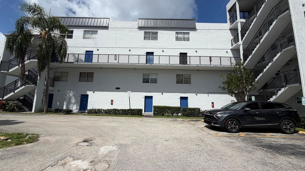 7541 NW 16th Street NW 1105, Plantation, FL 33313