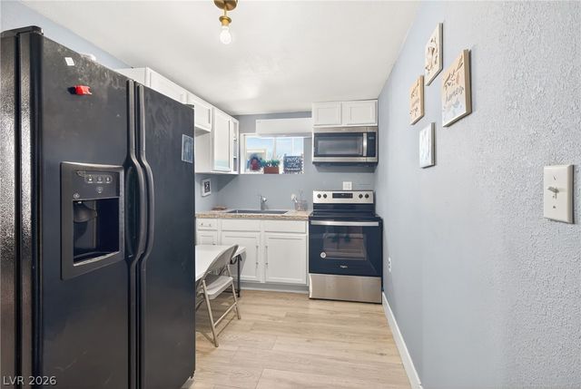 111 Sir Arthur Drive, Las Vegas, NV 89110