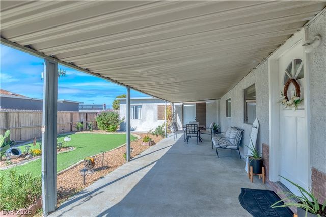 111 Sir Arthur Drive, Las Vegas, NV 89110