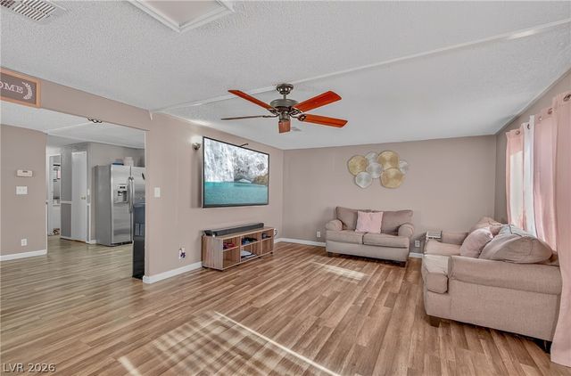 111 Sir Arthur Drive, Las Vegas, NV 89110