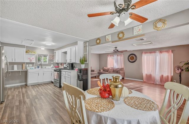 111 Sir Arthur Drive, Las Vegas, NV 89110