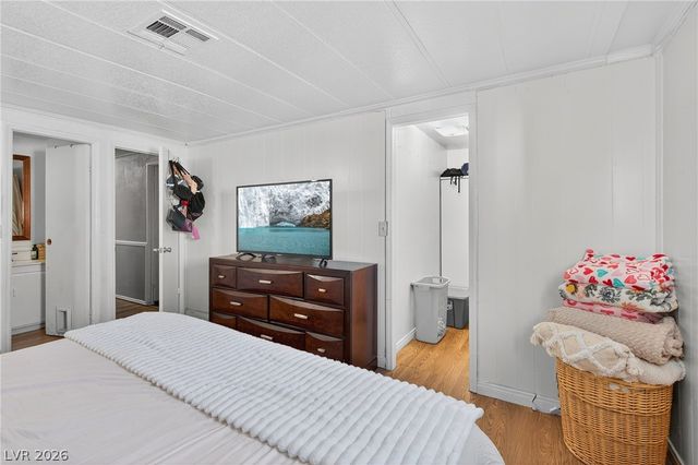 111 Sir Arthur Drive, Las Vegas, NV 89110