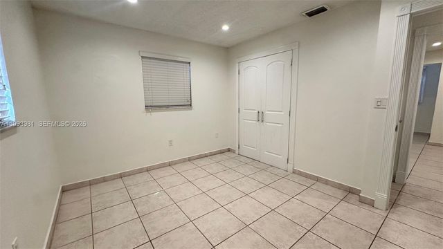 2290 E 6th Ave 0, Hialeah, FL 33013