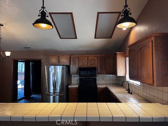 1064 Pine, Big Bear City, CA 92314